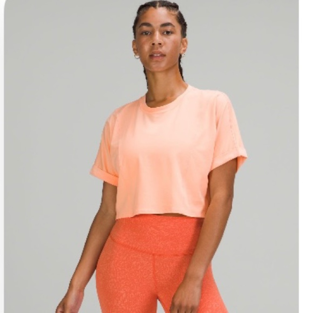 Lululemon LA cropped boxy T
